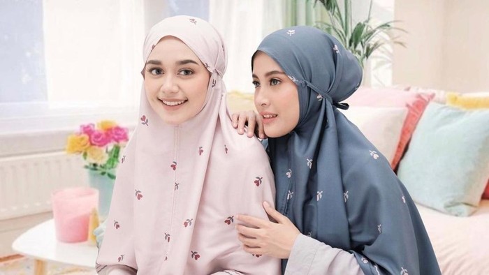 Simak Evolusi Hijab Kerudung Instan di Indonesia dari Masa ke Masa Simak Evolusi Hijab Kerudung Instan di Indonesia dari Masa ke Masa