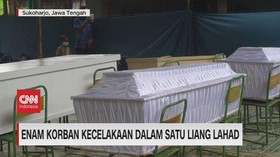 VIDEO: Enam Korban Kecelakaan Dalam Satu Liang Lahad