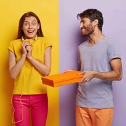 7 Ide DIY Hadiah Valentine untuk Pasangan Pejuang LDR, Berkesan dan Romantis!