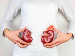 3 Ciri Urine yang Jadi Tanda Adanya Kerusakan pada Ginjal