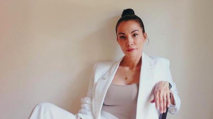Rahasia Sehat dan Awet Muda ala Nadya Hutagalung di Usia 47 Tahun, Ini Cara Lengkapnya! Rahasia Sehat dan Awet Muda ala Nadya Hutagalung di Usia 47 Tahun, Ini Cara Lengkapnya!