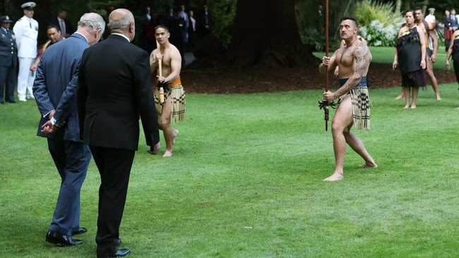 Partai Maori menyerukan 'perceraian' Selandia Baru dari Kerajaan Inggris dan mendesak pencabutan status Ratu Elizabeth II sebagai kepala negara.