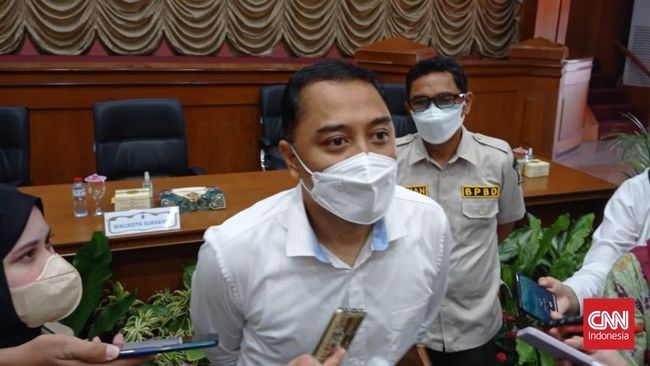 Wali Kota Surabaya Eri Cahyadi meminta maaf kepada Bupati Sidoarjo Ahmad Mudhlor Ali setelah suporter Persebaya, Bonek, merusak markas Stadion Gelora Delta.