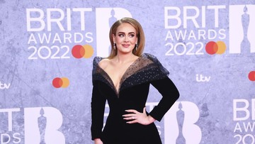 ADELE SEMPAT TERPURUK