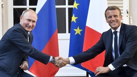 Xi Jinping-Putin Beri Selamat ke Macron hingga Israel Gempur Libanon