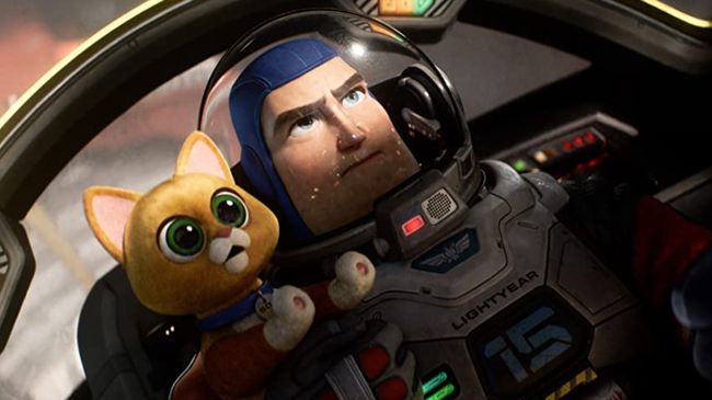 Film Lightyear hanya meraup US$85,6 juta atau Rp1,3 triliun secara global pada pekan pertama penayangan.
