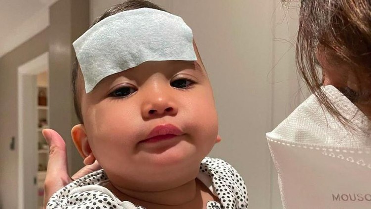 Anak Irwansyah dan Zaskia Sungkar kena corona.