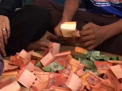 Viral Pria Nikahi Kekasih Setelah Nabung di Celengan Bambu 3 Tahun