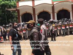 Polda Jateng Jelaskan soal Viral Polisi Kepung Warga di Masjid Wadas