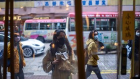 Warga Hong Kong Serbu Salon H-1 Pembatasan Covid Berlaku Lagi