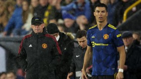 Man Utd Hancur, Ronaldo dan Rangnick Diklaim Cekcok
