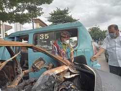 Momen Gubernur Kaltara Cek Camry yang Tewaskan Anaknya