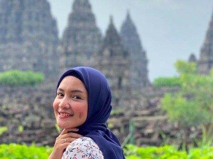Lama Tak Terdengar, Ini 7 Potret Terbaru Intan Nuraini yang Kini Punya 3 Anak