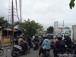 Akan Tutup Perlintasan di Senen, DJKA Janji Buat Akses Pedestrian-Gerobak