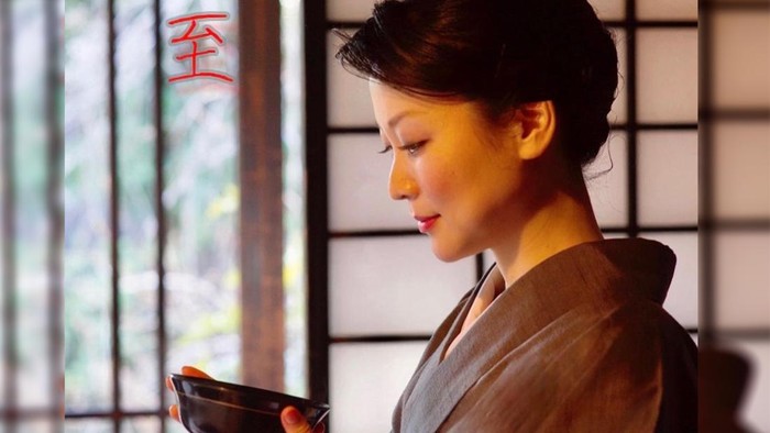 Rahasia Cantik ala Pakar Budaya Jepang Junko Sophie Kakizaki, Kulit Sehat & Awet Muda di Usia 40-an!