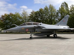 Manuver Jet Tempur Dassault Rafale yang Dibeli Prabowo dari Prancis