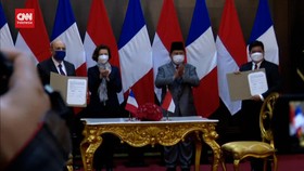 VIDEO: Prabowo Tandatangani Pembelian 6 Jet Tempur Rafale Perancis