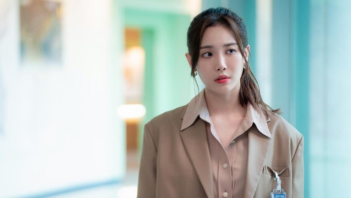 Drama Korea Weather People / Forecasting Love and Weather