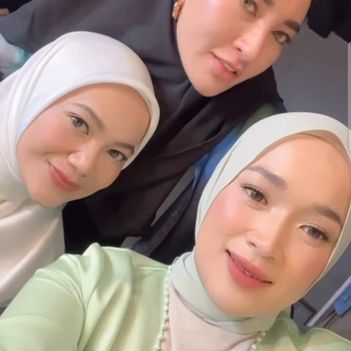 <p>Adalah Shandy Purnamasari yang mempertemukan keduanya dalam projek yang sama. (Foto: Instagram)<br /><br /><br /></p>
