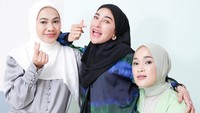 7 Potret Mommy ASF bersama Ririe Fairus, Sama-sama Cantik dan Glowing!