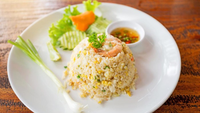Fried rice with shrimp