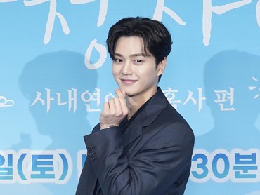 img-title 5 Drama Terbaik Song Kang yang Lagi Wamil dengan Rating Tinggi, Bisa Obati Rindu