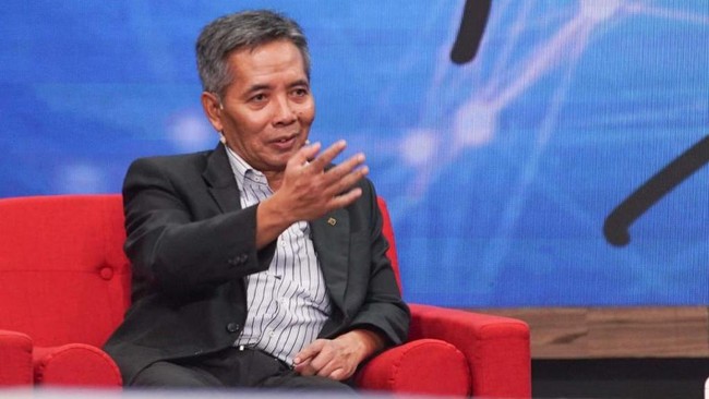 Saat ini, hampir 1.200 desa telah mendapatkan pendampingan program Desa BRILian, yang mencakup pengembangan potensi produk unggulan desa binaan.