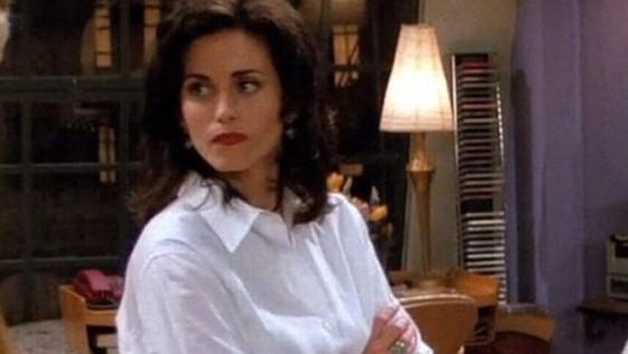 Ikonis dan Stylish, Berikut Ide Gaya ala Monica Geller dari Serial 