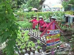 Desa di Lumajang Ini Sediakan Sayur Gratis Bagi Warga Saat Pandemi