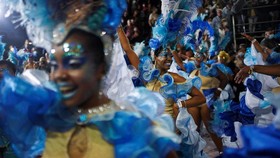 FOTO: Kemeriahan Kembalinya Pesta Jalanan Llamadas di Uruguay