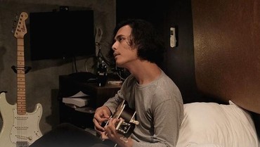 img-title Lirik Lagu Hujan - Jourdy Pranata (OST Kukira Kau Rumah)