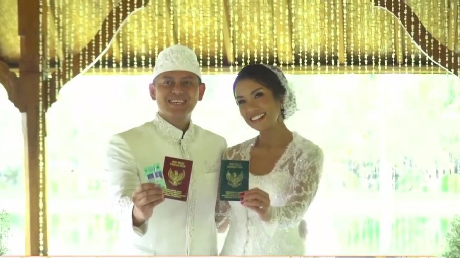 Melanie Putria menikah