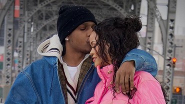 Ramai Gosip A$AP Rocky Selingkuh, Rihanna yang Hamil Besar Kabur ke Barbados