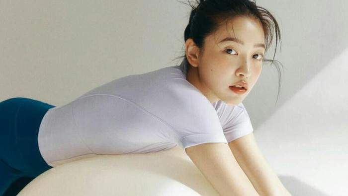 Mengenal Pilates dan Aerial Yoga, 'Jurus Rahasia' Selebriti Korea untuk Punya Body Goals!