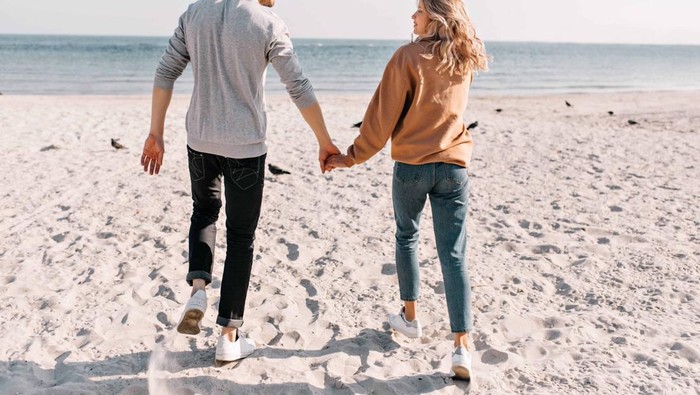 5 Rekomendasi Tempat Kencan Bareng Pacar Introvert, Cocok Buat Malam Mingguan!