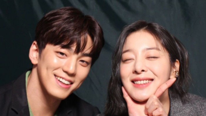 Sementara itu, Kim Min Kyu akan berperan sebagai Cha Sung Hun, sekretaris pribadi yang tidak kalah tampan dengan sang bos, Kang Tae Mu. Bahkan, pesonanya sanggup membuat Jin Young Seo tergila-gila dengannya./ foto: SBS Drama