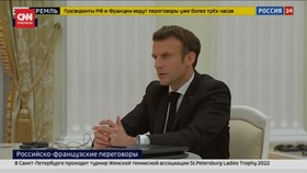 VIDEO: Macron Tolak Tes PCR untuk Temui Putin, Takut DNA Dicuri