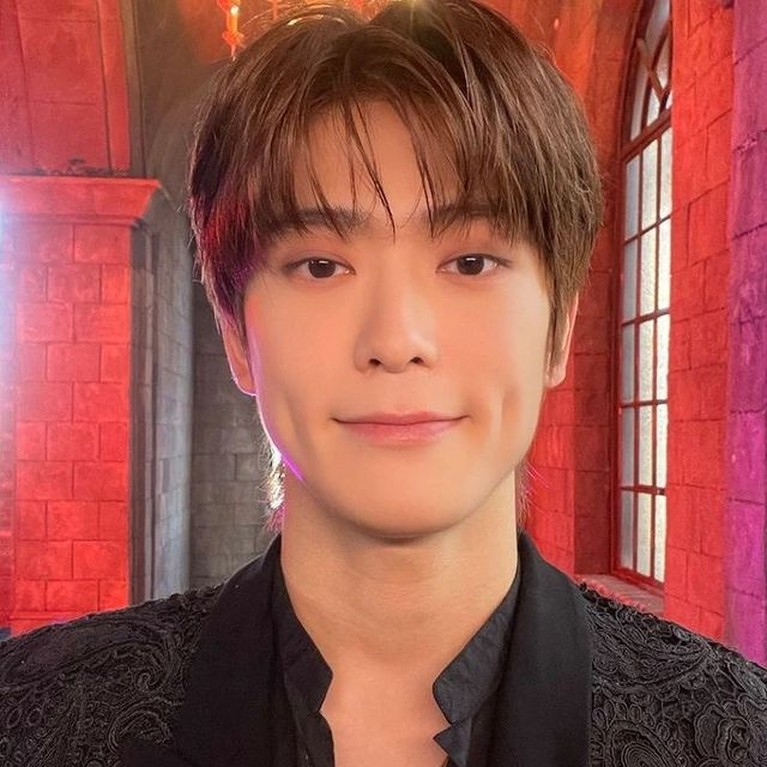 Transformasi Jaehyun NCT Jaehyun NCT tengah merayakan hari ulang tahunnya yang bertepatan dengan hari Valentine. Yuk, intip transformasinya!