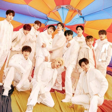 Lirik JIKJIN - TREASURE