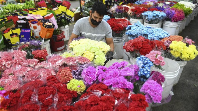 Kata kunci Hari Valentine sempat menjadi trending topic di Twitter Indonesia.