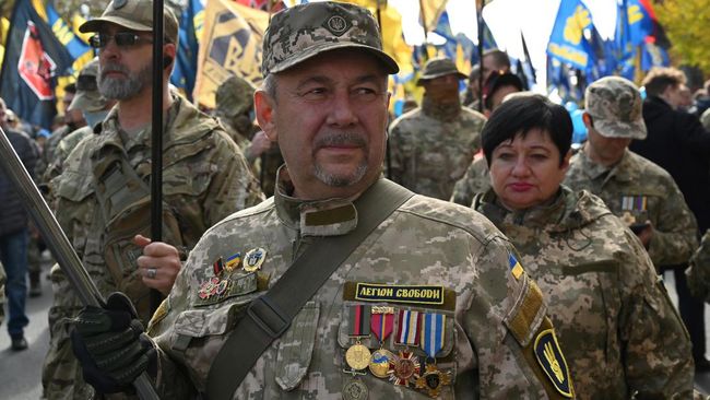 Threatened by Russian invasion, Ukrainian veterans in Poland want to fight again