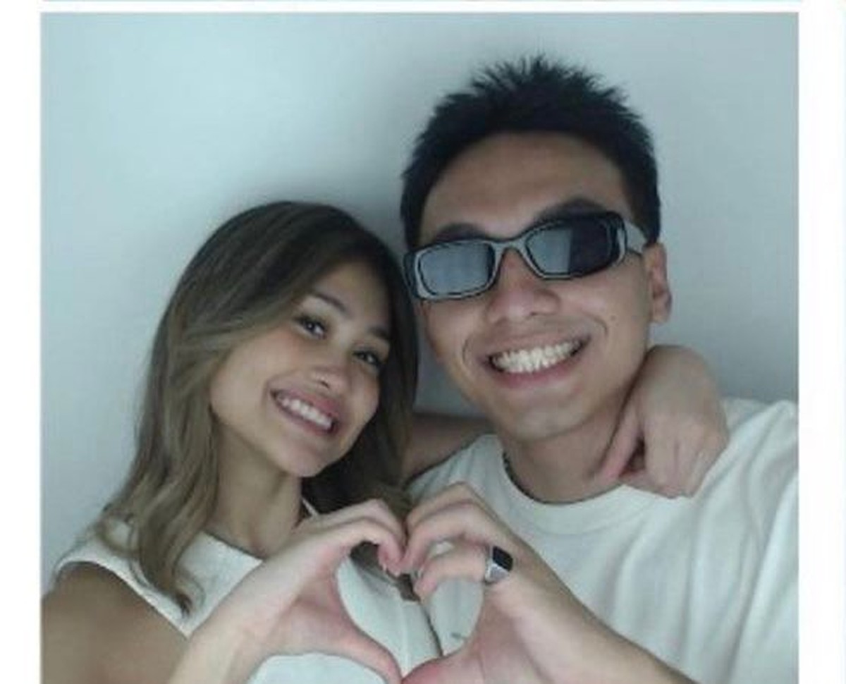 7 Potret Kemesraan Jefri Nichol dan Belleza Kekasih Barunya