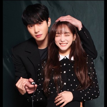 Kim Sejeong Klarifikasi Usai Disebut Liburan ke Jepang Bareng Ahn Hyo Seop