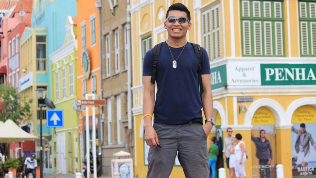 Warga Negara Indonesia di Kiev, Benni Sitanggang, berbagi cerita dan informasi situasi di ibu kota Ukraina itu di tengah ancaman serangan Rusia.