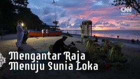 Mengantar Raja Menuju Sunia Loka