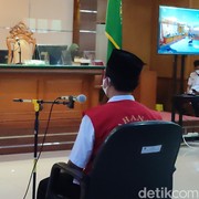 Herry Wirawan Pemerkosa 13 Santriwati Divonis Hukuman Penjara Seumur Hidup