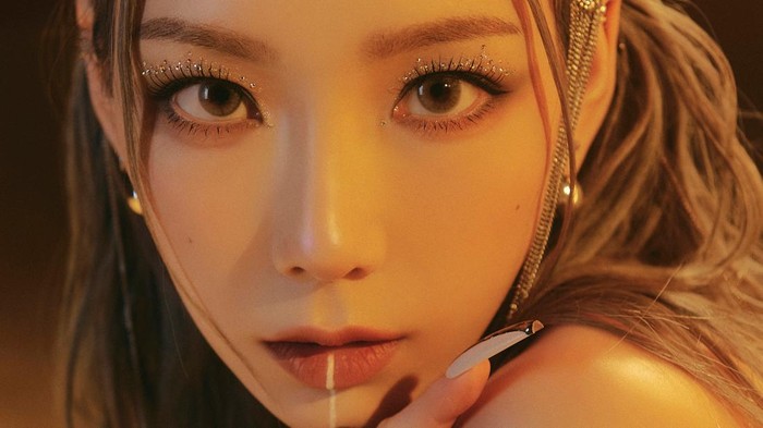 INVU menjadi sangat spesial karena lewat album ini Taeyeon mencoba mengekspresikan emosi yang lebih kompleks dengan tema cinta./ foto: twitter.com/girlsgeneration