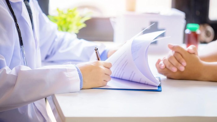 Sudah Lama Menunggak, Begini Cara Hitung Denda BPJS Kesehatan Biar Nggak Salah Paham!