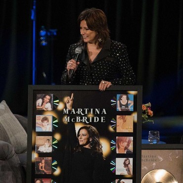 Lirik Lagu My Valentine - Martina McBride