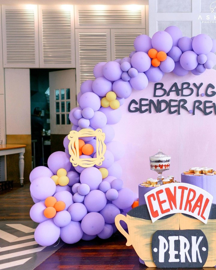 Pesta Gender Reveal  Adiezty Fersa dan Gilang Dirga